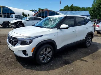 2024 Kia Seltos KNDEPCAA3R7529117