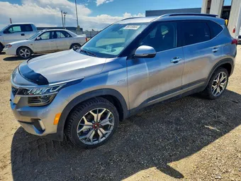 2021 Kia Seltos KNDETCA2XM7085117