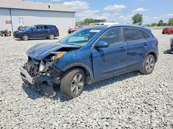 2020 Kia Niro KNDCB3LC6L5451617