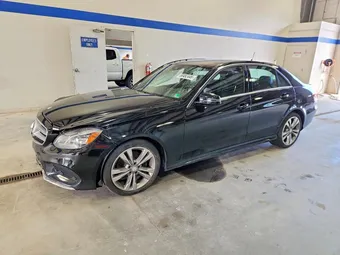 2016 Mercedes-Benz E-Class WDDHF8JB2GB224309