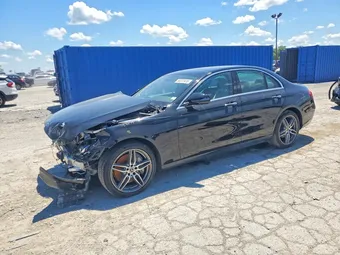2019 Mercedes-Benz E-Class WDDZF4KB4KA543284