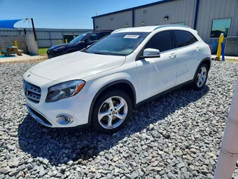2018 Mercedes-Benz GLA-Class WDCTG4GB0JU000091