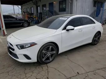 2019 Mercedes-Benz A-Class WDD3G4EB9KW000434