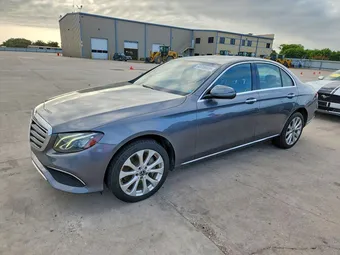 2017 Mercedes-Benz E-Class WDDZF4KB0HA235411