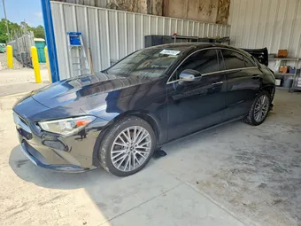 2022 Mercedes-Benz CLA-Class W1K5J4HB3NN286135