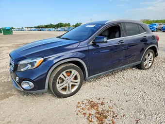 2018 Mercedes-Benz GLA-Class WDCTG4GB3JJ373191