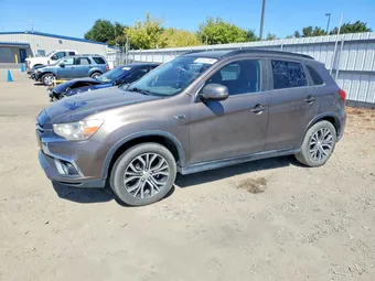2018 Mitsubishi Outlander JA4AR4AW9JU011488