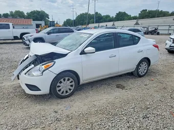 2017 Nissan Versa 3N1CN7APXHK445792