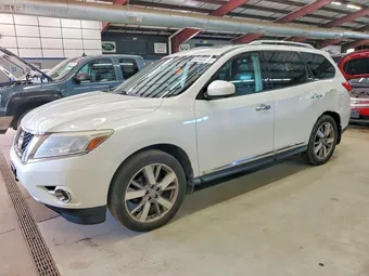 2016 Nissan Pathfinder 5N1AR2MM4GC600219