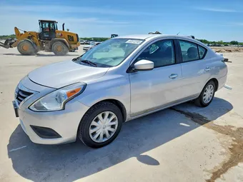 2015 Nissan Versa 3N1CN7AP3FL841151