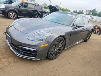 2018 Porsche Panamera WP0AB2A75JL132600