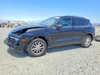 2015 Porsche Cayenne WP1AF2A25FLA39459