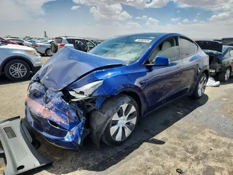 2021 Tesla Model Y 5YJYGDEE0MF179108