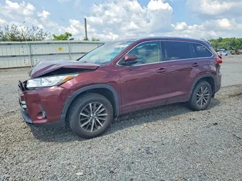 2017 Toyota Highlander 5TDJZRFH9HS400224