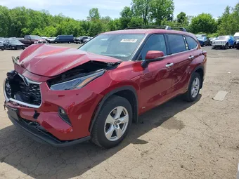 2022 Toyota Highlander 5TDBBRCH9NS561293