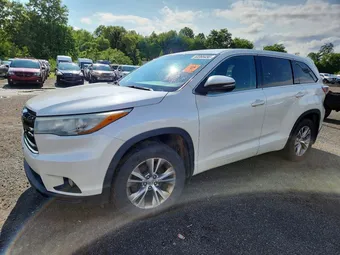 2015 Toyota Highlander 5TDBKRFH5FS114795