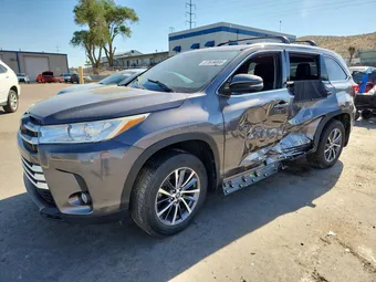 2017 Toyota Highlander 5TDJZRFH0HS429921