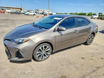 2018 Toyota Corolla 5YFBURHEXJP795602 Lot 59059946