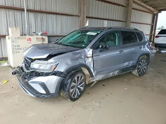 2024 Volkswagen Taos 3VVSX7B21RM018675