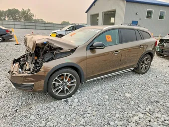 2017 Volvo V60 YV440MWK4H1023592
