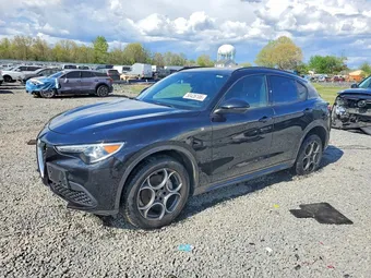2022 Alfa Romeo ZASPAKBN8N7D34086