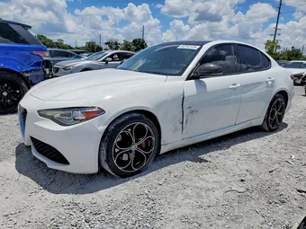 2017 Alfa Romeo ZARFAEDN2H7532756