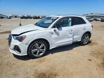 2021 Audi Q3 WA1DECF39M1137955