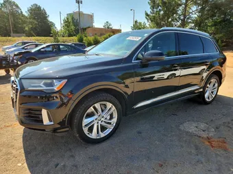 2020 Audi Q7 WA1LXAF73LD002562