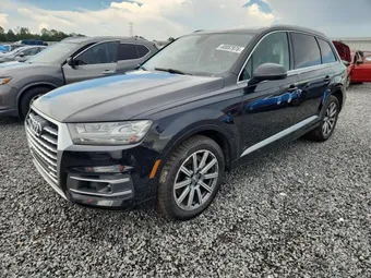 2019 Audi Q7 WA1LAAF76KD011322