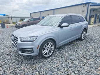 2018 Audi Q7 WA1VAAF72JD006285