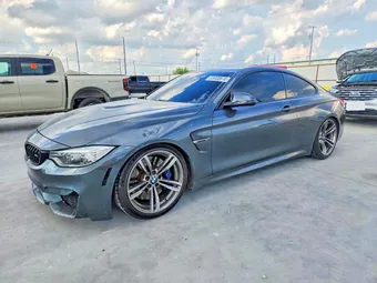 2016 BMW M4 WBS3R9C58GK338414