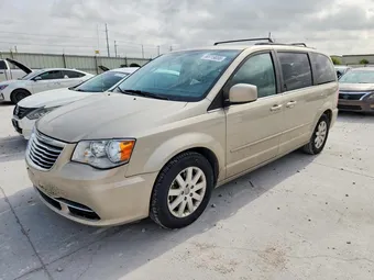 2016 Chrysler Town & Country 2C4RC1AG4GR134011