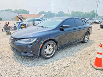 2015 Chrysler 200 1C3CCCDG0FN523015