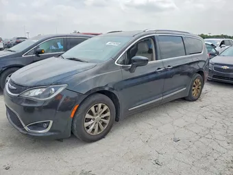 2018 Chrysler Pacifica 2C4RC1BG9JR142577 Lot 62216386