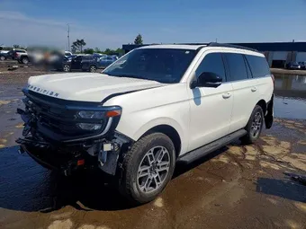2025 Ford Expedition 1FMJU1J88SEA05001