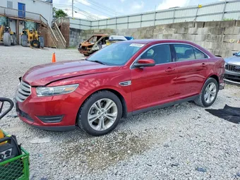 2016 Ford Taurus 1FAHP2E81GG133155