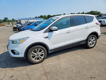 2018 Ford Escape 1FMCU9GD2JUA77666
