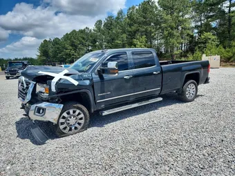 2018 GMC Sierra 2500HD 1GT12TEG6JF200871