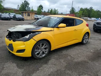 2016 Hyundai Veloster KMHTC6ADXGU275334