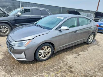 2019 Hyundai Elantra 5NPD84LF5KH450542