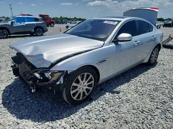 2019 Jaguar XE SAJAR4FX8KCP48374