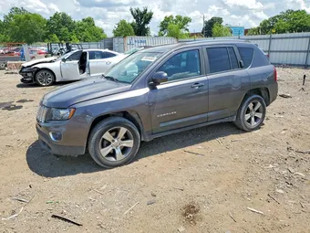 2016 Jeep Compass 1C4NJDEB1GD775527