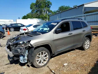 2016 Jeep Cherokee 1C4PJMAB0GW244886