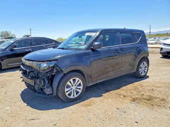 2023 Kia Soul KNDJ23AU0P7865182