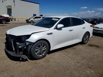 2020 Kia Optima 5XXGT4L34LG443824