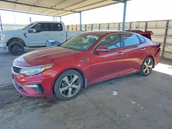 2019 Kia Optima 5XXGT4L39KG361005
