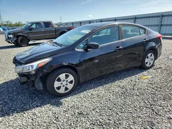 2018 Kia Forte 3KPFK4A7XJE270465 Lot 62054486