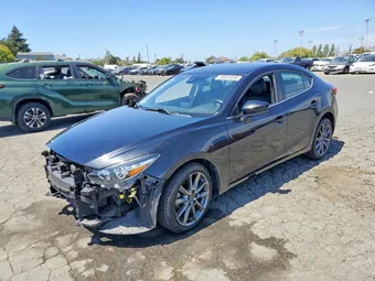2018 Mazda 3 3MZBN1V30JM253723