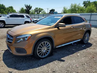 2018 Mercedes-Benz GLA-Class WDCTG4GBXJJ412374
