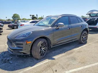 2026 Porsche Macan WP1AA2A54TLB02765